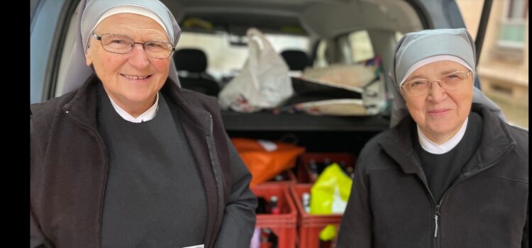 80 bouteilles pour les personnes âgées, qui dit mieux ?